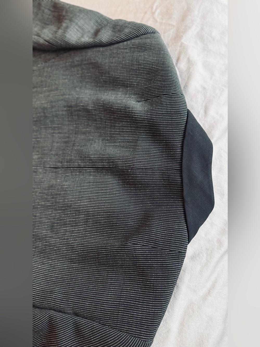 AKRIS Tailored Wool Blend Jacket Black Textured Pinstripe Notch-Collar Blazer - Picture 12 of 16